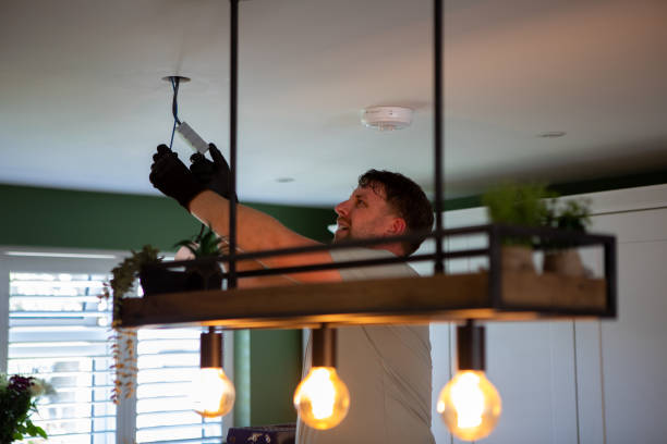 Electrical Outlet Repair in North Miami Beach, FL